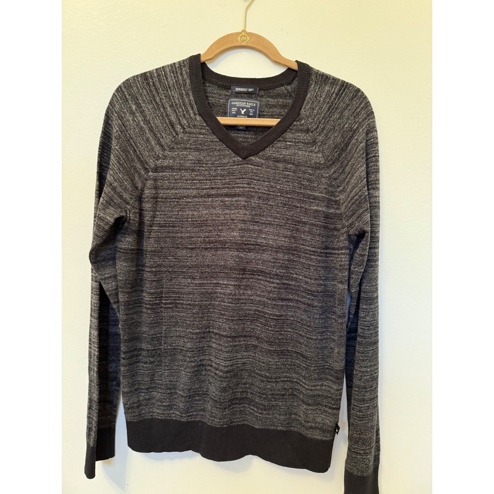 American Eagle Outfitters Mens Seriously Soft V Neck black/grey sz large